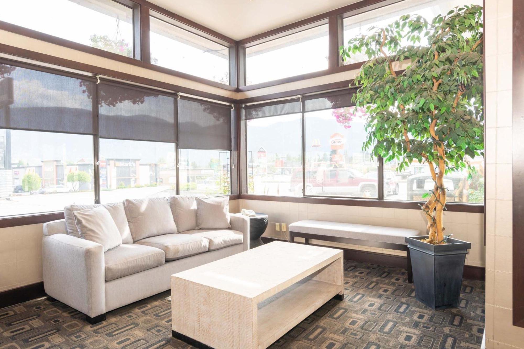 Sandman Hotel Castlegar Dış mekan fotoğraf